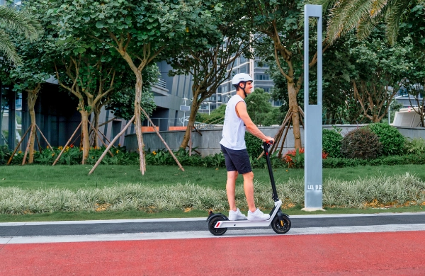 Patinetes eléctricos portátiles y plegables para adultos: comodidad y movilidad a tu alcance Patinetes eléctricos portátiles y plegables para adultos: comodidad y movilidad a tu alcance